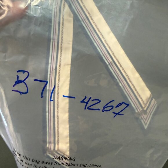 Talbots Women's Scarf Shawl Silk Cream Blue Chain Stripe Print Equestrian - Picture 7 of 7